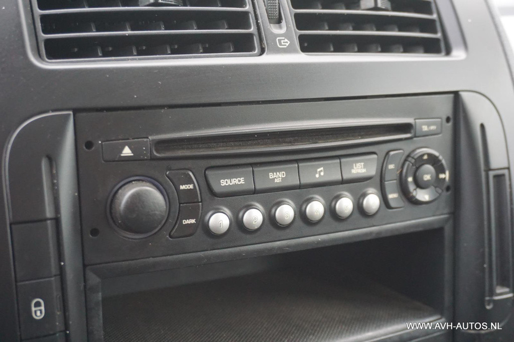 Peugeot Expert 229 1.6 hdi l2h1 dubbel cabine
