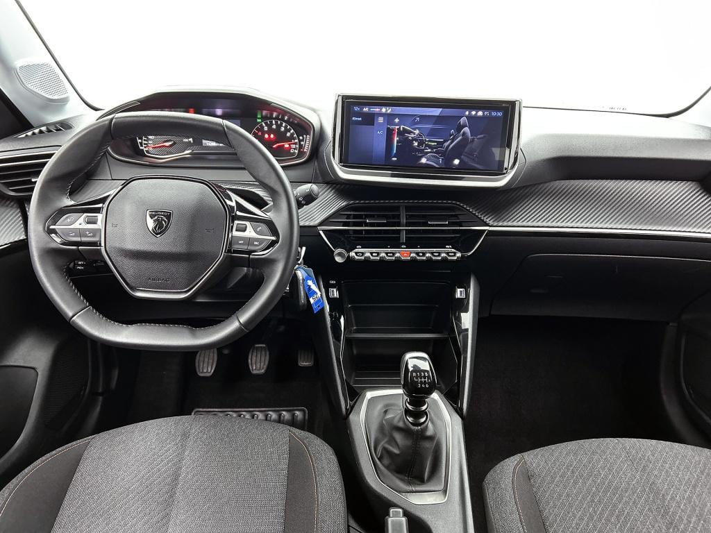 Peugeot 208 100 pk style | rijklaar | parkeersensoren | navigatie | apple c