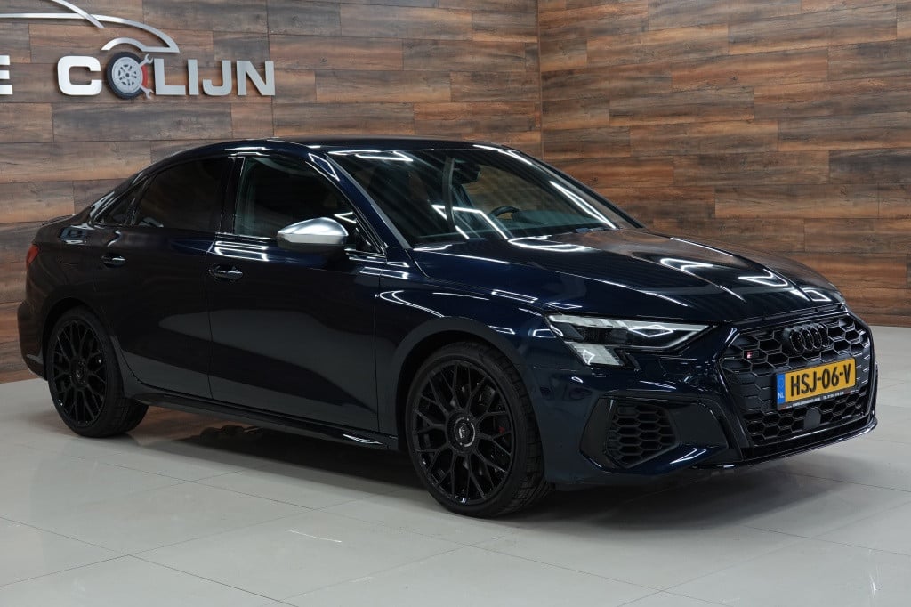 Audi A3 limousine 2.0 tfsi s3 quattro | cruise | matrix | alcantara |
