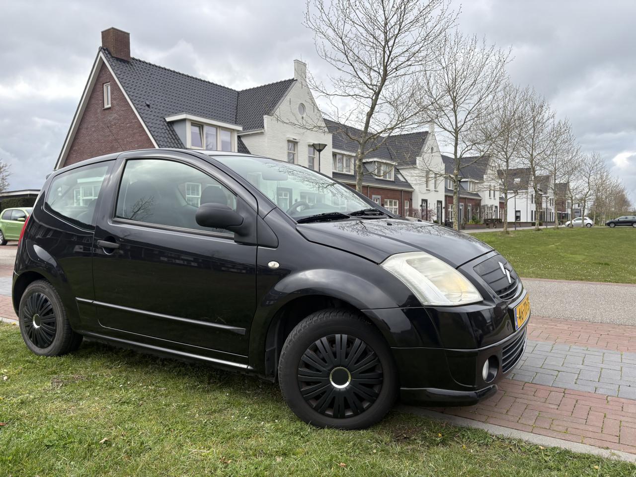Citroën C2 1.1 I 2006 Zwart