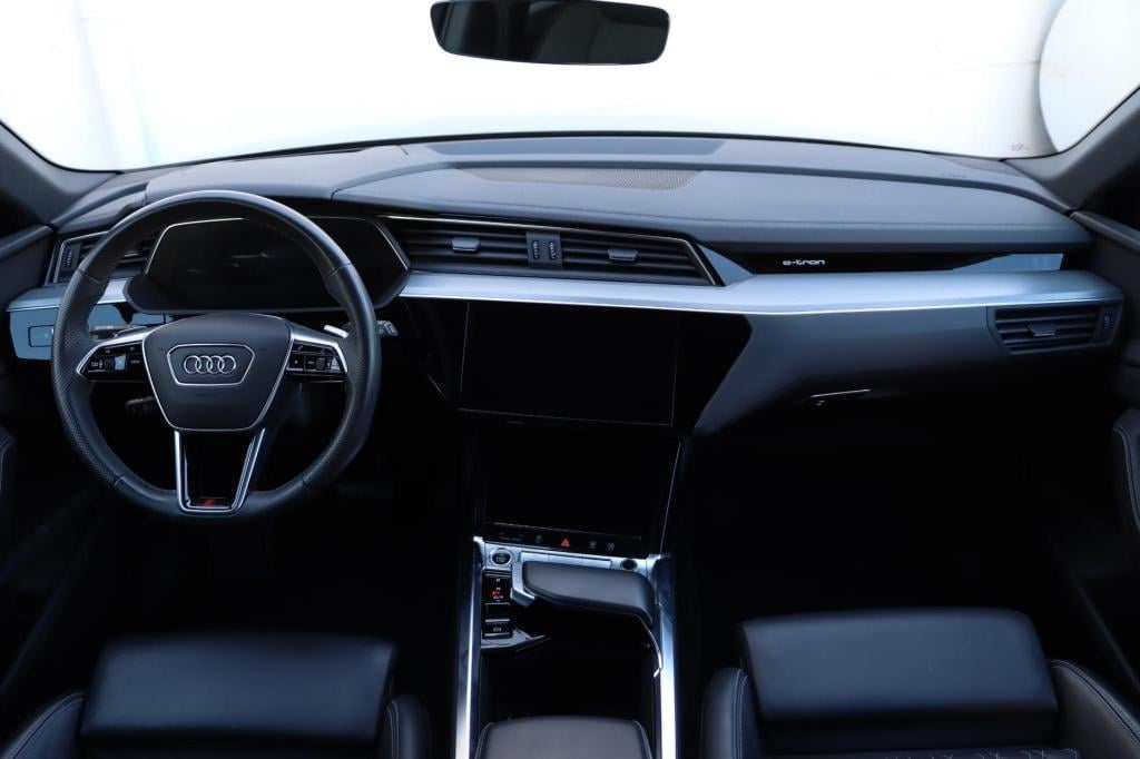 Audi E-tron 55 quattro s edition 95 kwh 408pk