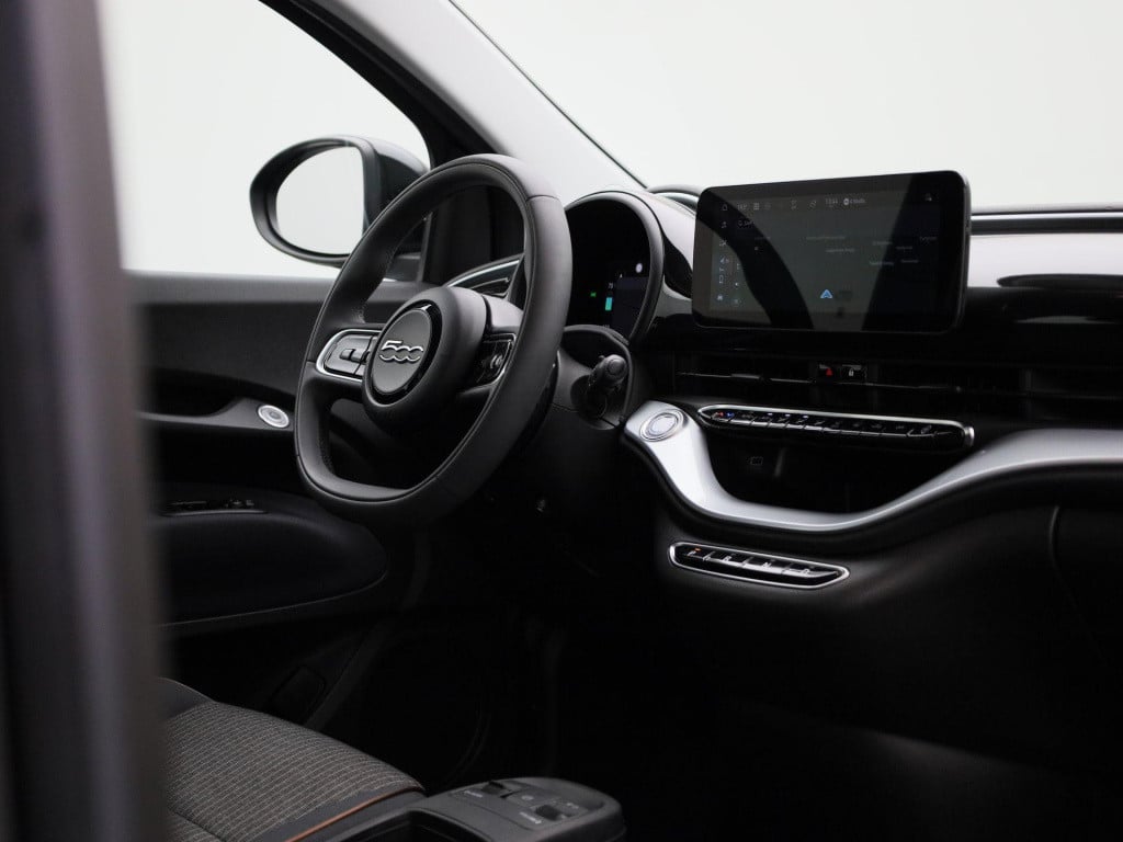 Fiat 500 icon 42 kwh | automaat | navigatie | apple carplay / android auto 