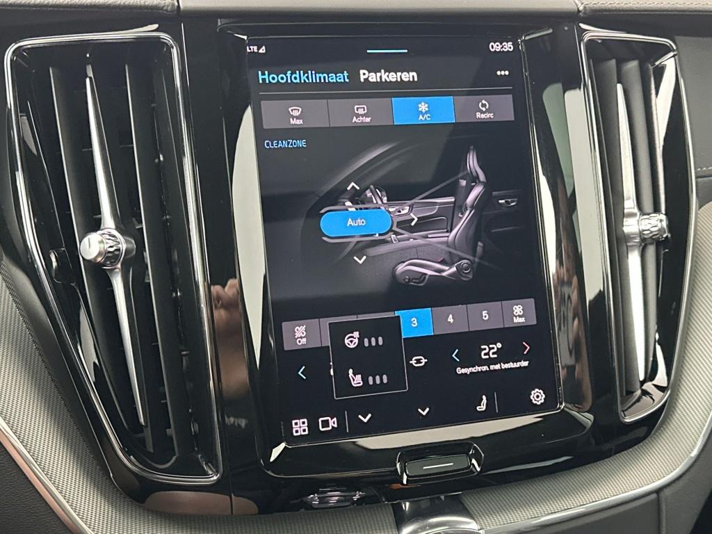 Volvo XC60 t6 398pk recharge ultra black edition| pano| 360camera| trekhaak