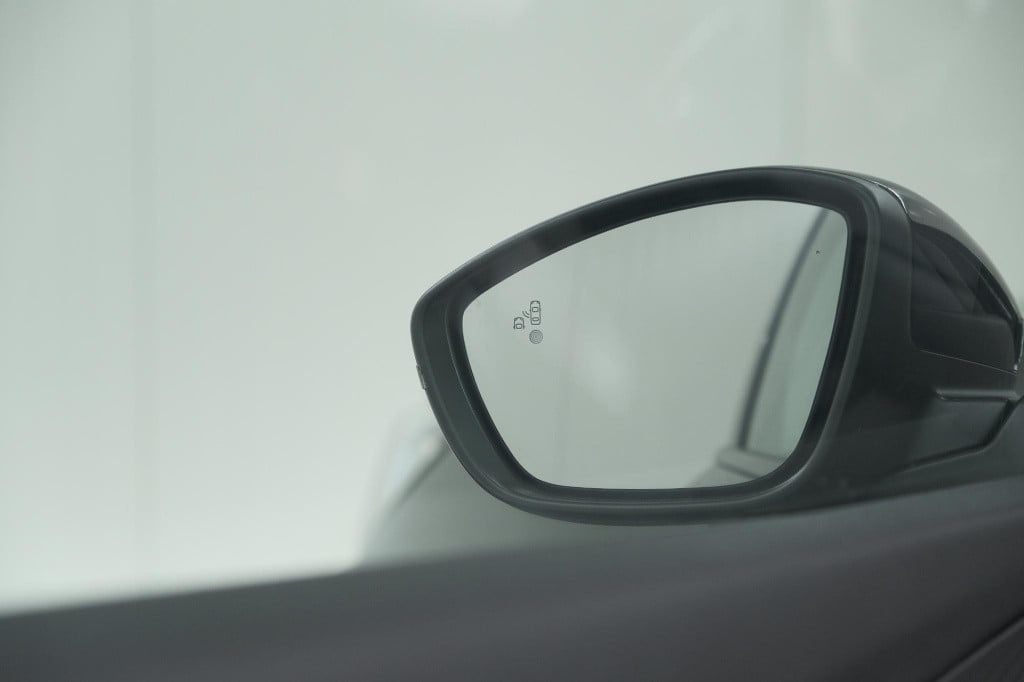 Peugeot 2008 puretech 130 eat8 gt | 360 camera | stoelmassage | adaptieve c