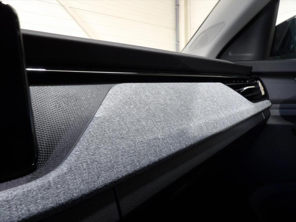 Skoda Scala 1.0 tsi greentech 110pk dsg-7 sport business