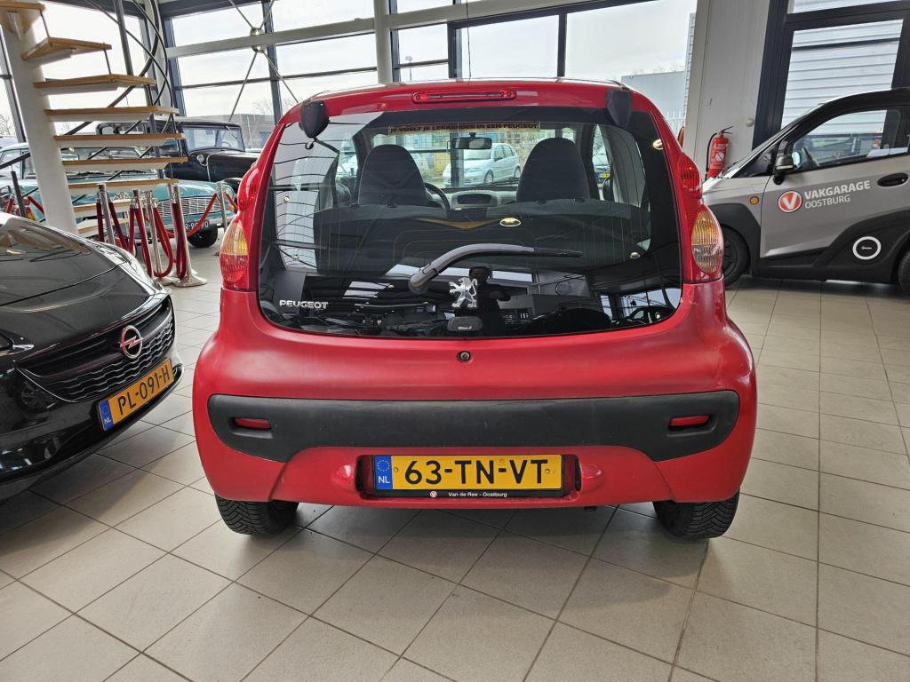 Peugeot 107 1.0-12v xr