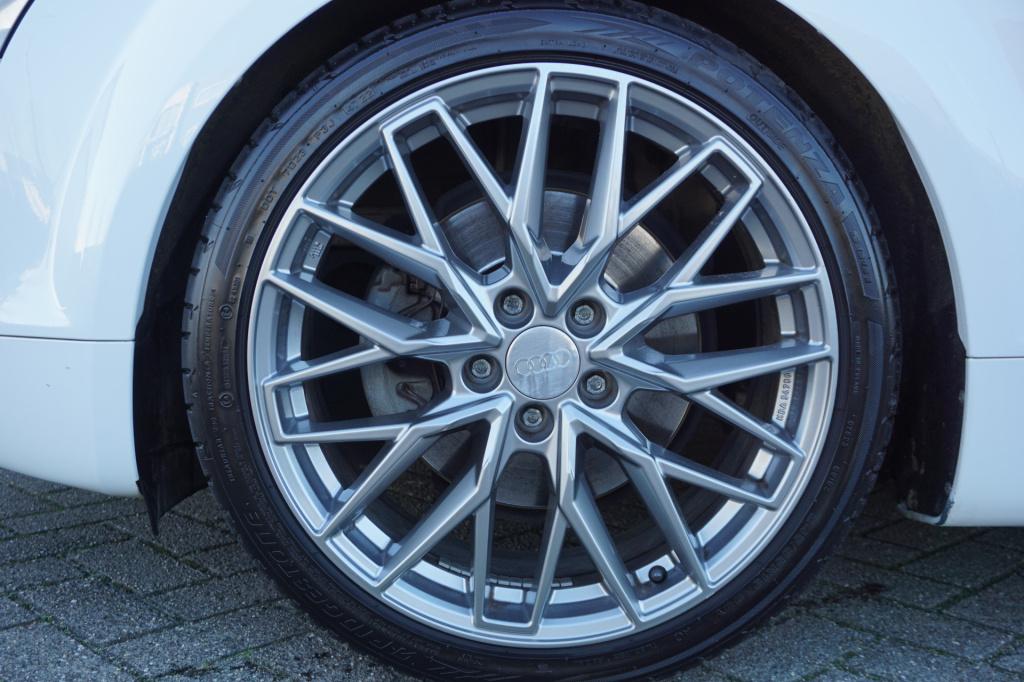 Audi TT roadster 1.8 tfsi airco / carplay / cruise / camera / sport velgen 