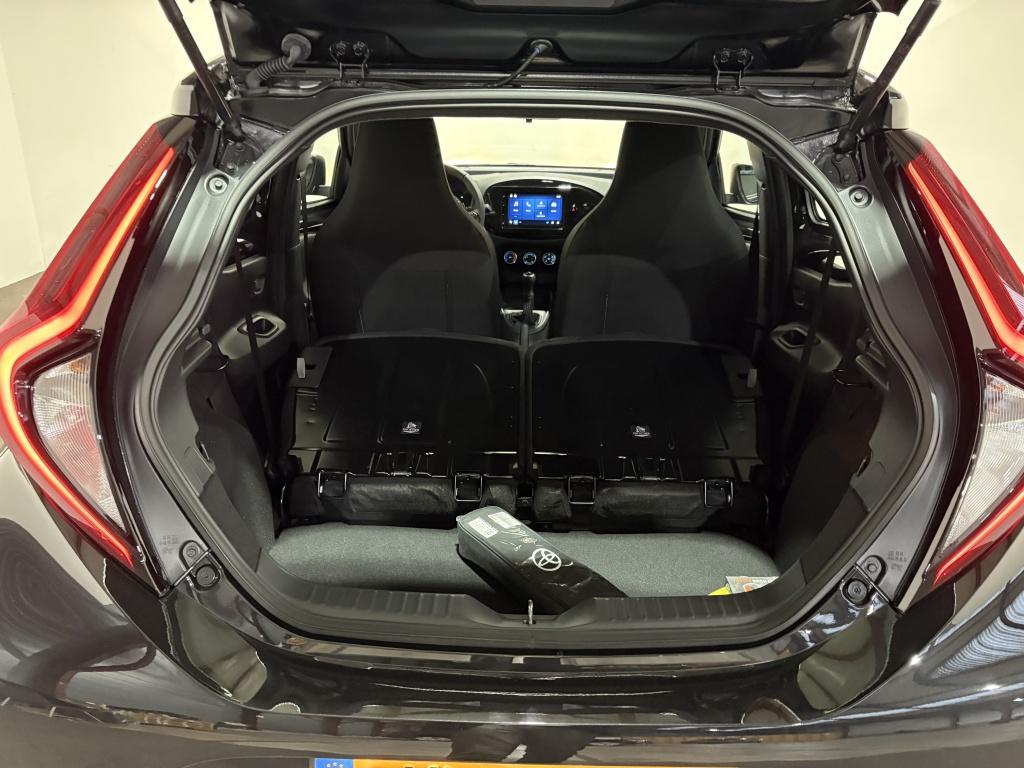 Toyota Aygo x 1.0 vvt-i mt play