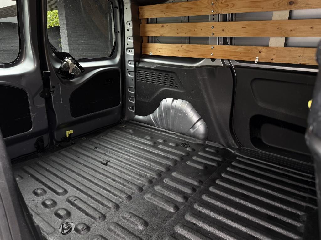Peugeot Partner 1.6 bluehdi grip - zeer verzorgde bus -