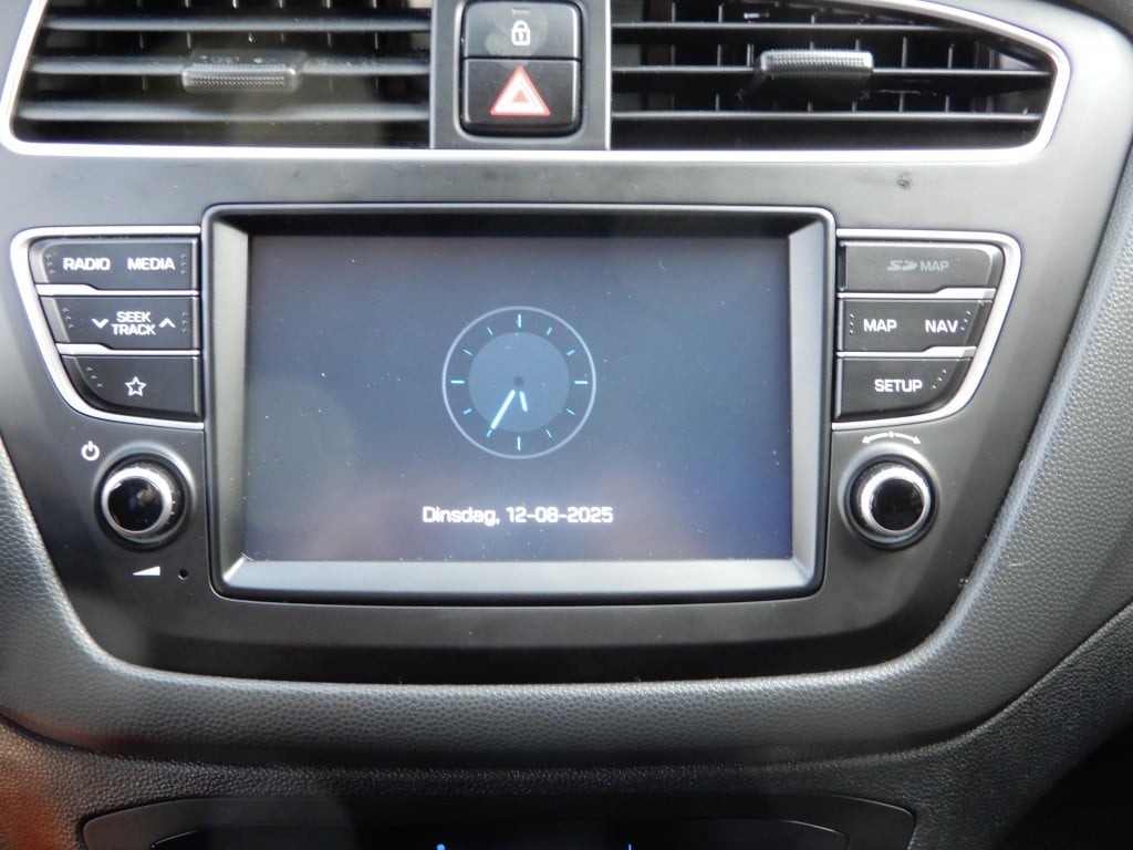 Hyundai I 20 1.0 t-gdi comfort | nl auto | navi | twotone | lm velgen |