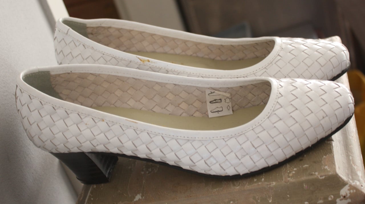Nieuwe witte pumps maat 41 G