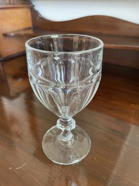 4 kristallen wijn en cava glazen