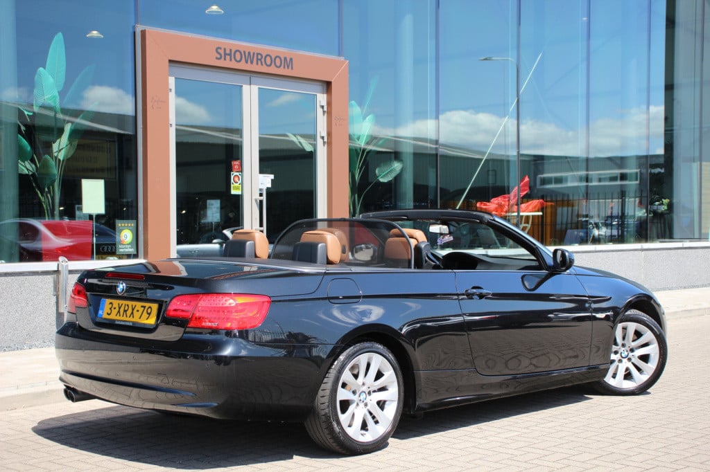 BMW 3-serie cabrio 325d high executive | navi | cruise | harmon kardon