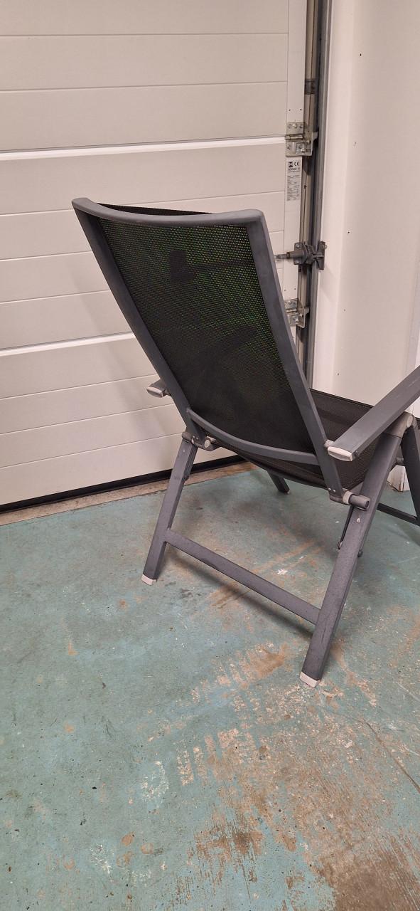 6 gebruikte tuinstoelen