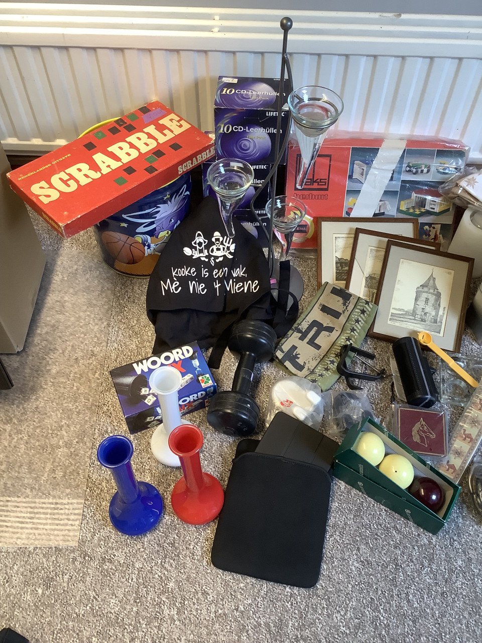 Rommelmarktspullen te koop aangeboden.