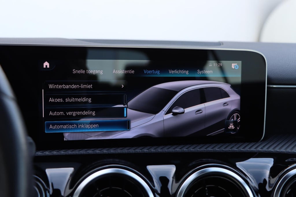 Mercedes-Benz A-Klasse 200 business solution plus upgrade