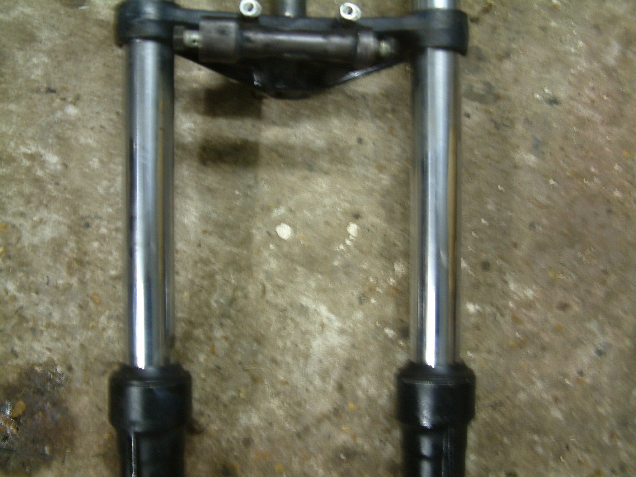Voorvorken 35 mm clippon stuur  kroon stuk  benzine tank  honda boldor