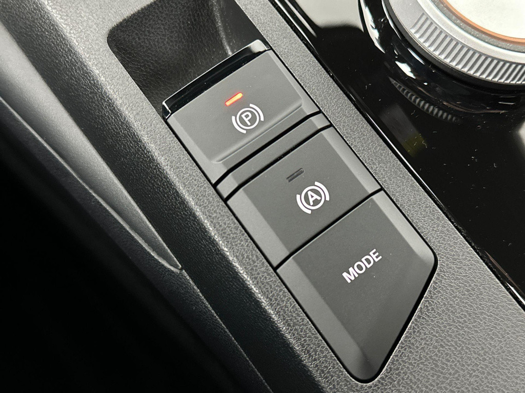 MG 3 mg3 hybrid+ 1.5 hybrid standard | op = op voorraad voordeel | 7 jaar g