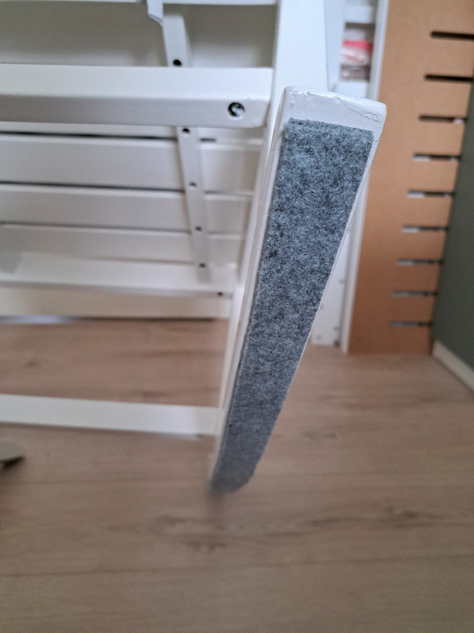 Schommelstoel, heel leuk voor de babykamer!