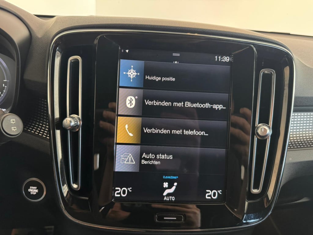 Volvo XC40 1.5 t4 recharge r-design
