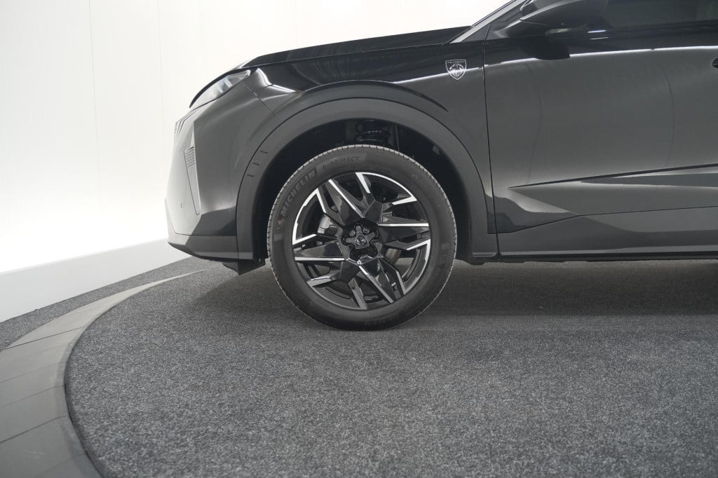 Peugeot 3008 1.2 hybrid 145 gt | elektrische kofferklep | camera | adaptiev