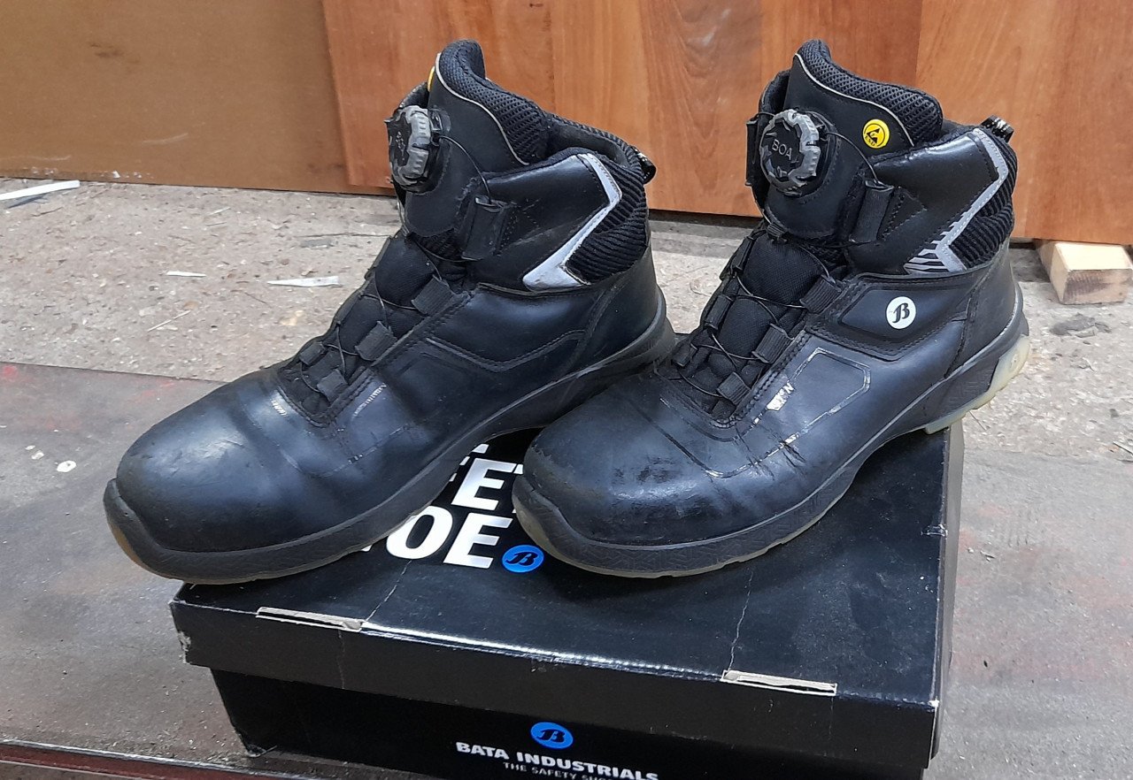 Bata werkschoenen maat 44