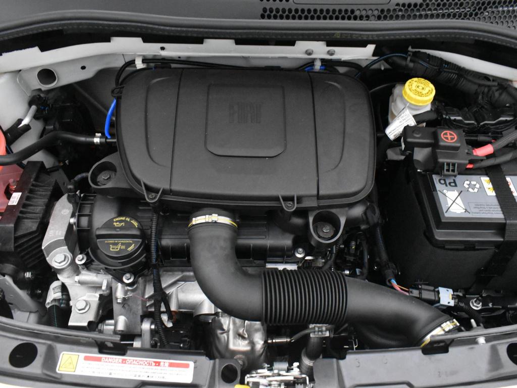 Fiat 500 1.0 hybrid dolcevita