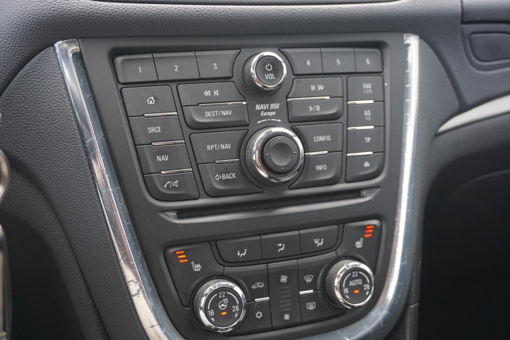 Opel Mokka 1.4 t cosmo automaat - airco / navi / cruise / camera / stoelver