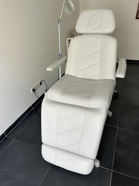 Complete inboedel schoonheidssalon
