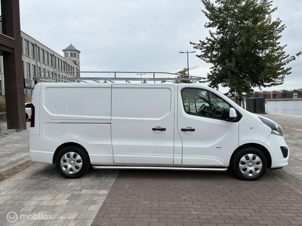 Opel Vivaro bestel 1.6 BICDTI L2H1km185.694Nap BJ2015 Ex BTW