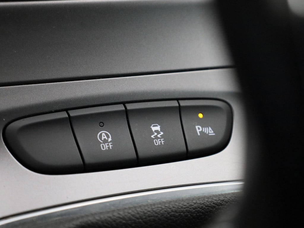 Opel Astra sports tourer 1.2 edition | navigatie | apple carplay / android 