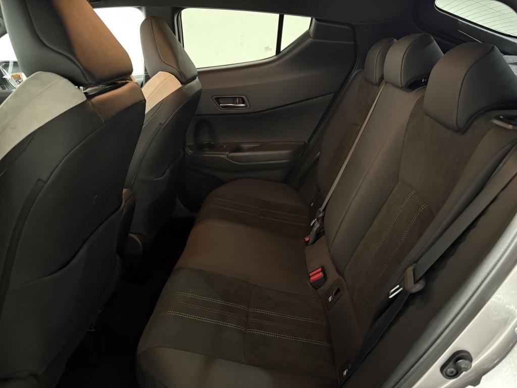 Toyota C-hr 2.0 hybrid gr-sport