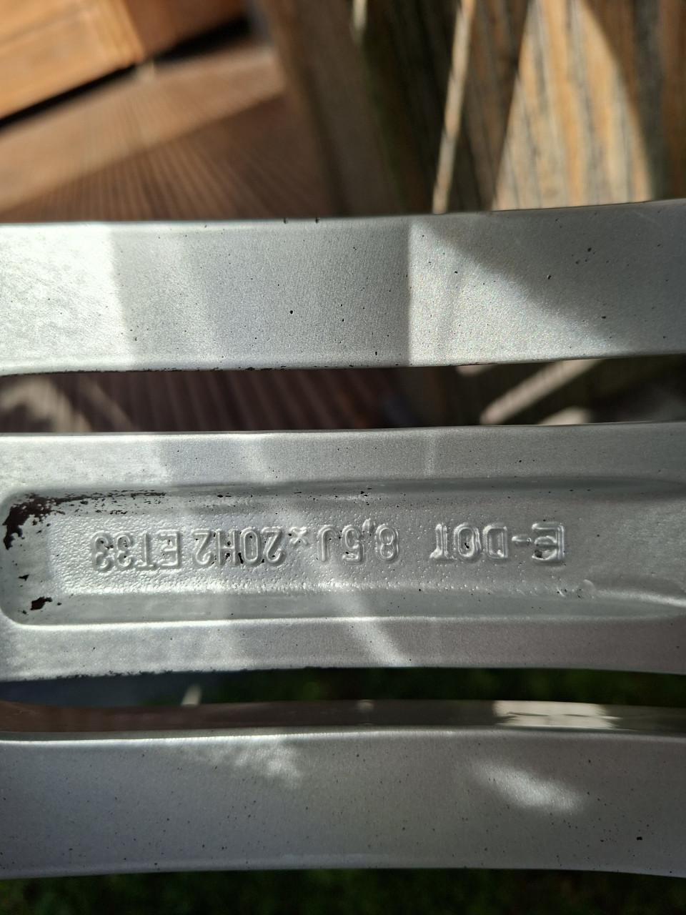 Te koop audi 20inch velgen