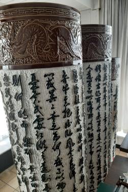 Te koop mooie grote Chinese vazen 180 cm diameter 47 cm