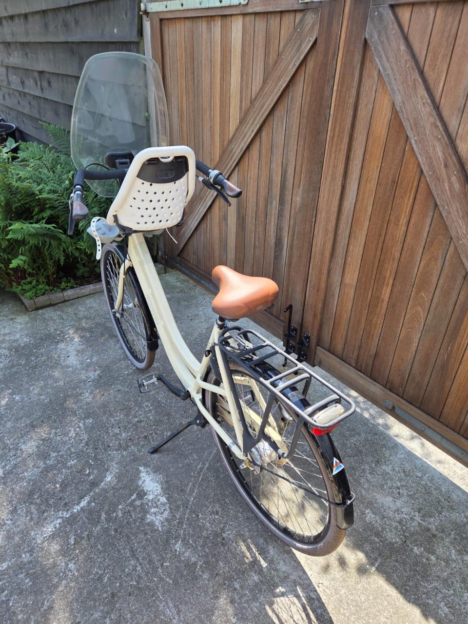 Moederfiets 100€ inclusief scherm en zitje yepp