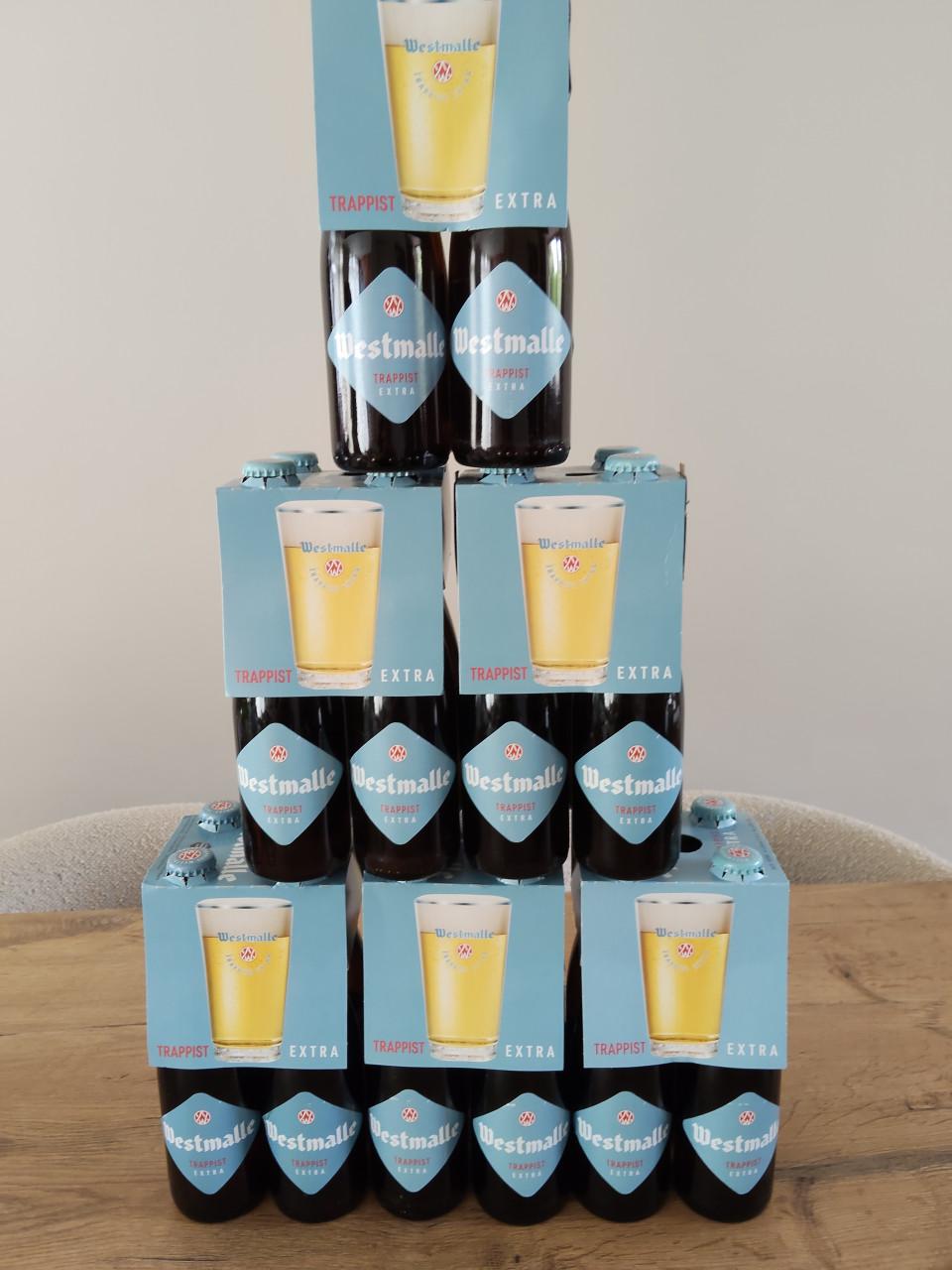 €1 per fles. Westmalle Extra trappist speciaalbier