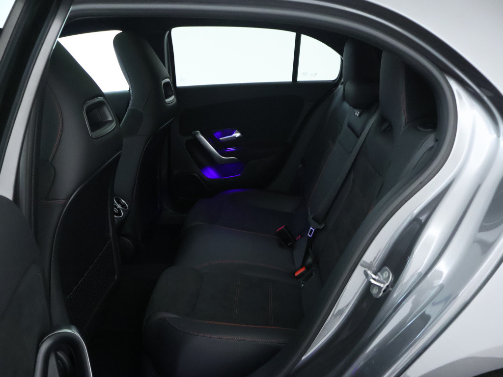 Mercedes-Benz A-Klasse 250 e business solution amg | nightpakket | parkeerp
