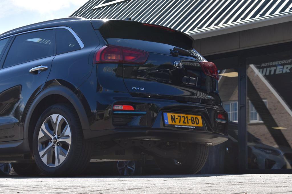 Kia E-niro dynamicplusline 64 kwh soh 100% | stoelverwarming | schuifdak | 
