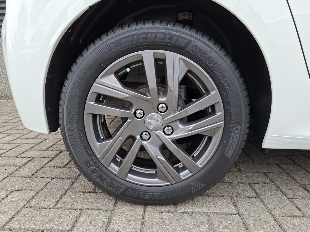 Peugeot 208 active pack 1.2