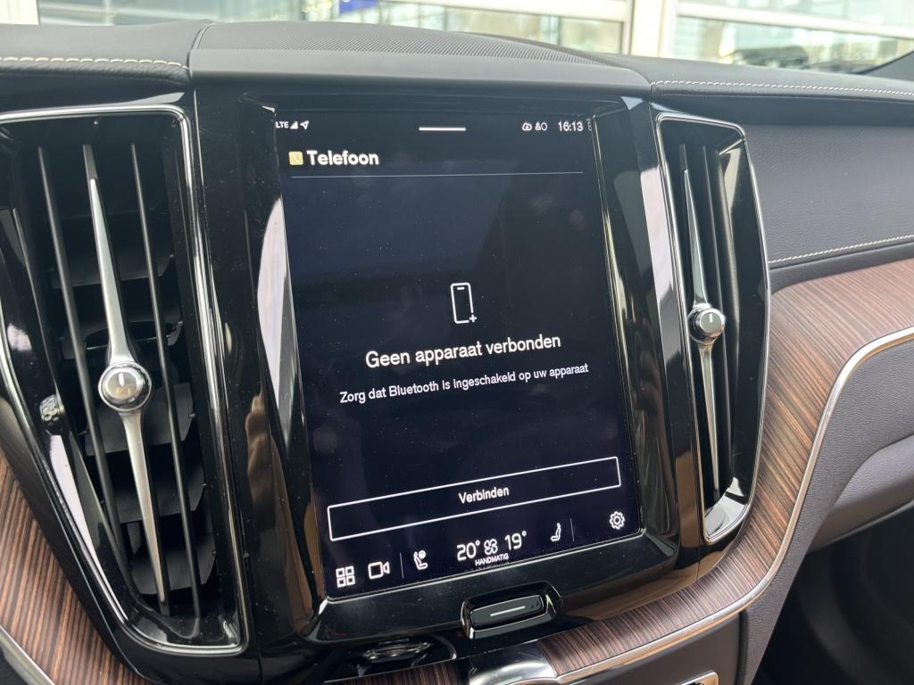 Volvo XC60 t6 398pk recharge bright inscription| luchtvering| adap.cruise|