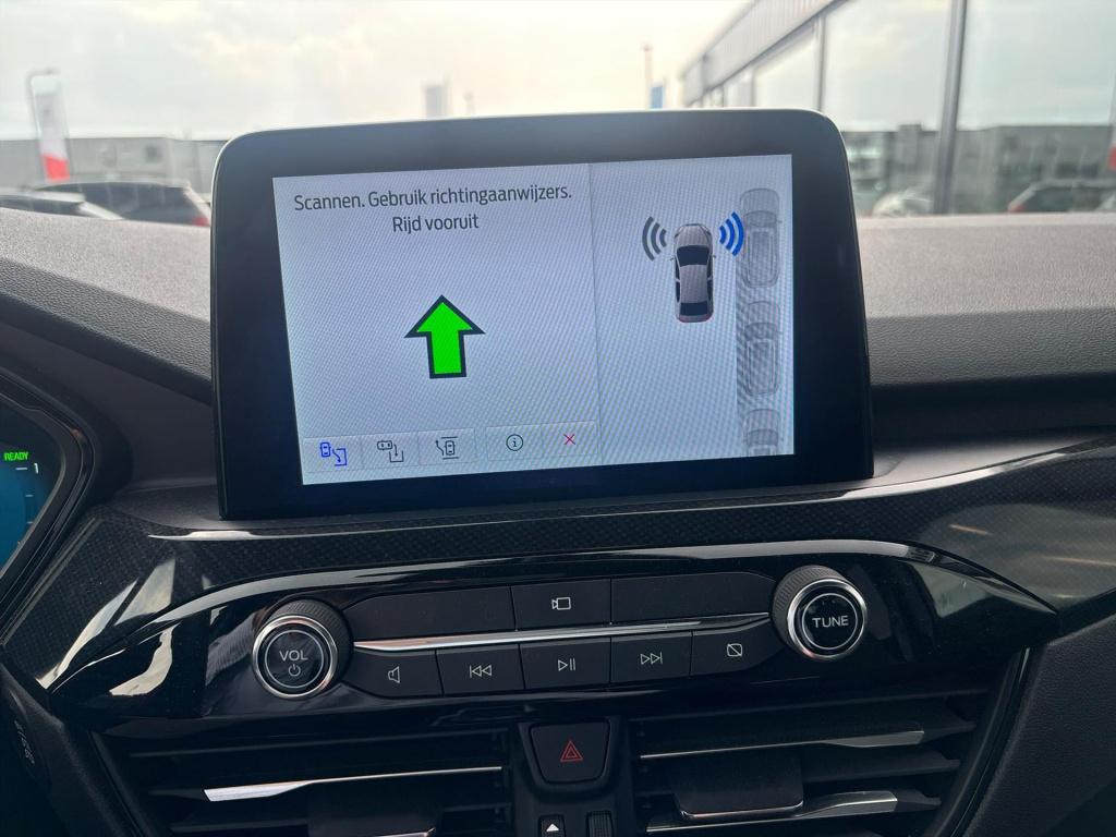 Ford Kuga 2.5 phev e-cvt 225pk st-line x , adaptive cc , carplay , voorruit