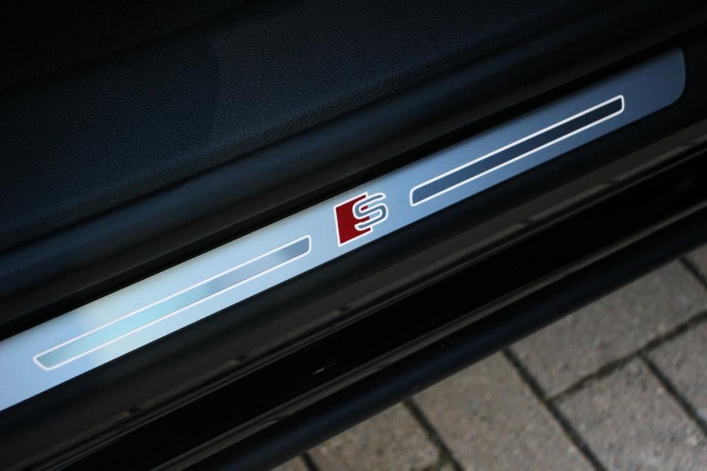 Audi Q8 55 tfsi e quattro pro line s | b&o | orig. nl | np: 109.115