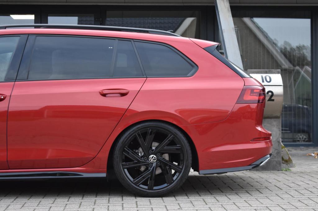 Volkswagen Golf variant 1.5 etsi r-line | maxton | iq-light | panoramadak |