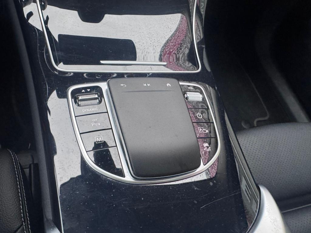 Mercedes-Benz Glc 300e 4matic business solution