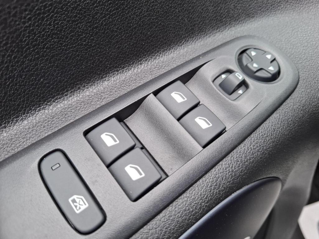 Peugeot Rifter mpv 110 allure clim/nav/cam