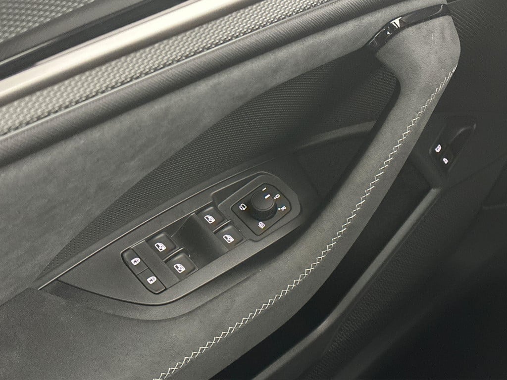 Skoda Kodiaq sportline business 1.5 tsi phev 150 kw / 204 pk su