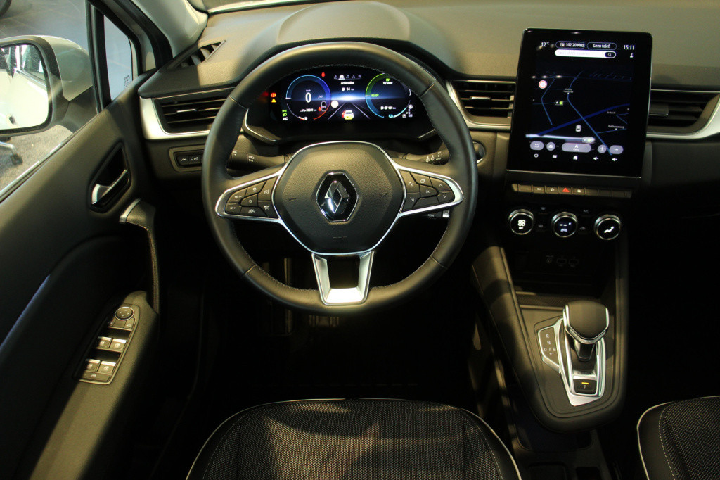 Renault Captur 1.6 e-tech plug-in hybrid 160 intens