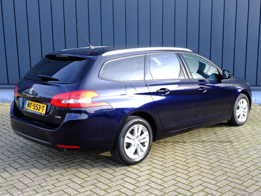 Peugeot 308 1.2 puretech 110pk blue lease | cruise control | airco | naviga
