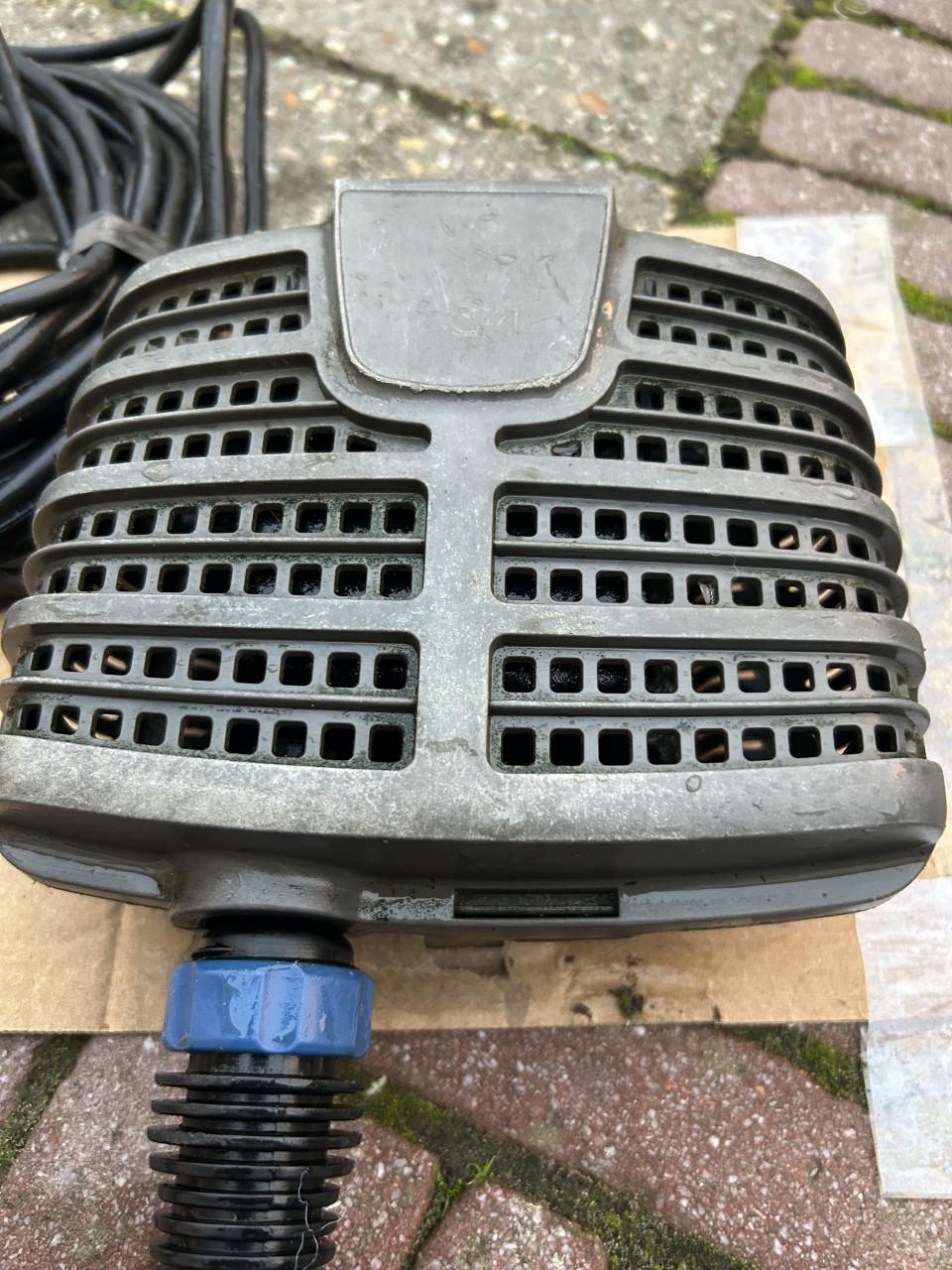 Te koop oase  aquaMax eco classik 2500 Vijverpomp 2500 lpu