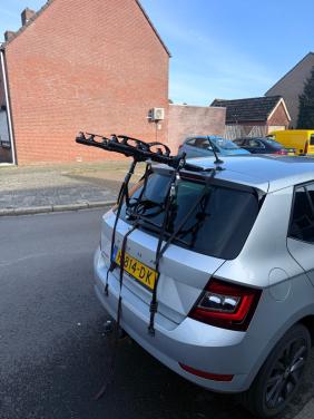 Fietsendrager voor achterklep